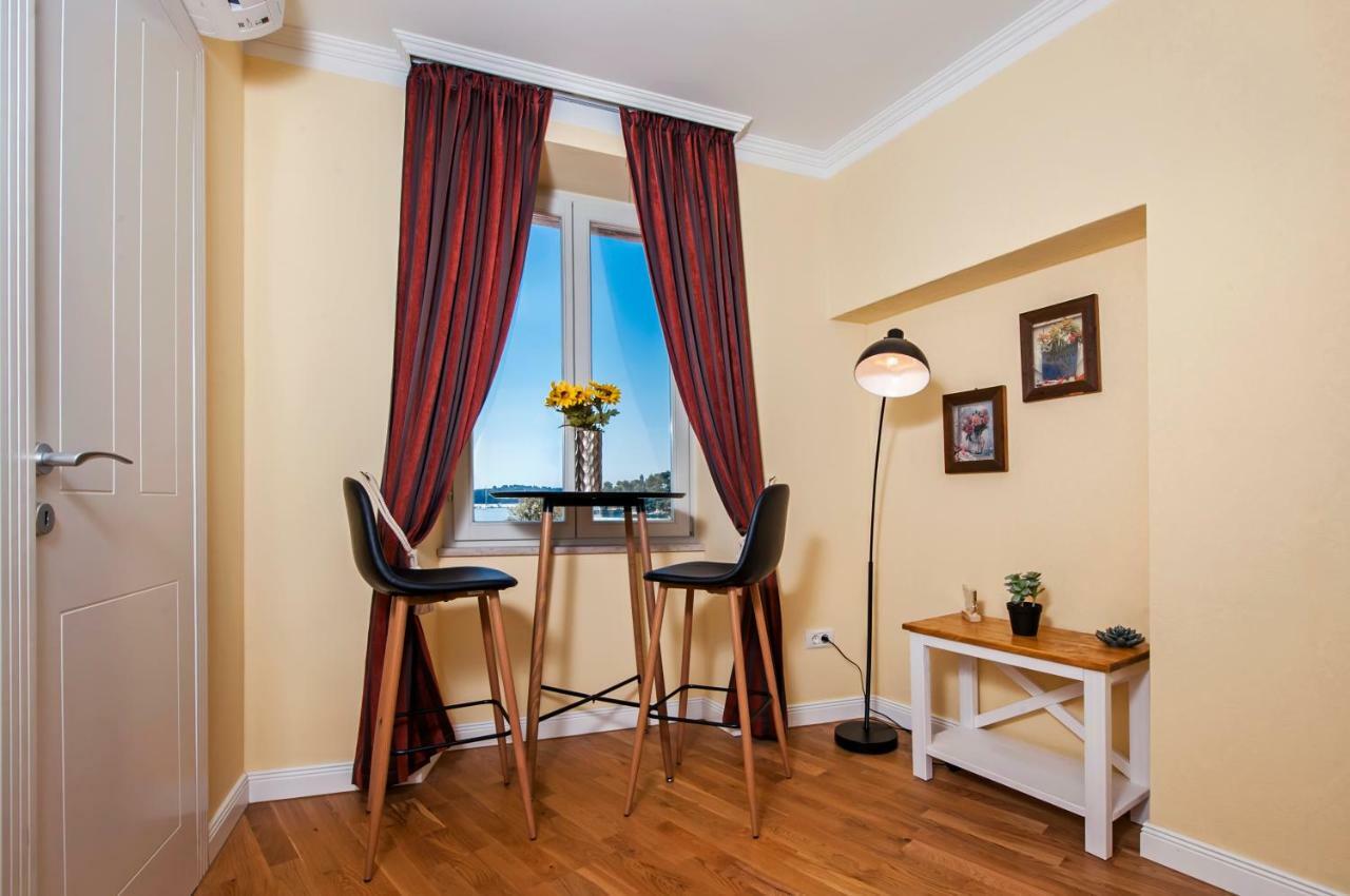 Adriatic Royal Sea View Apartment Rovinj Exterior foto
