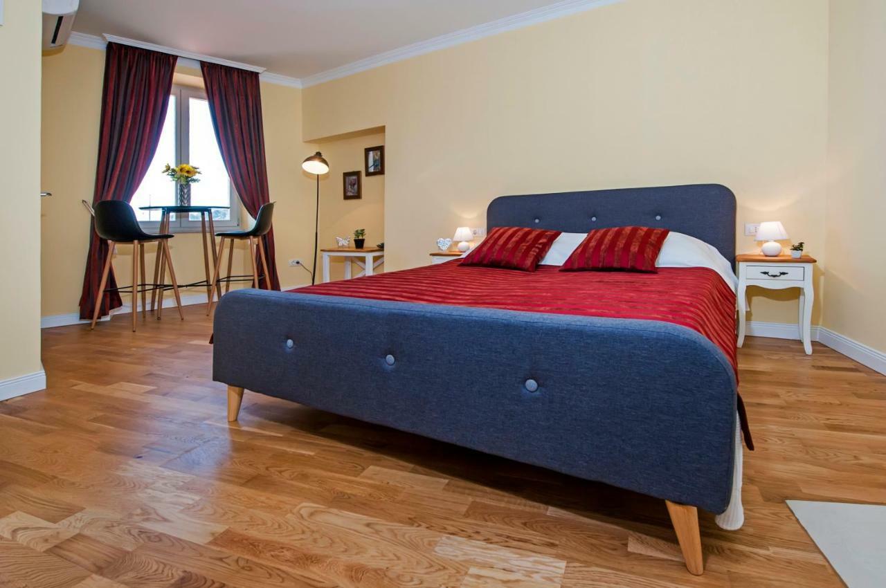 Adriatic Royal Sea View Apartment Rovinj Exterior foto