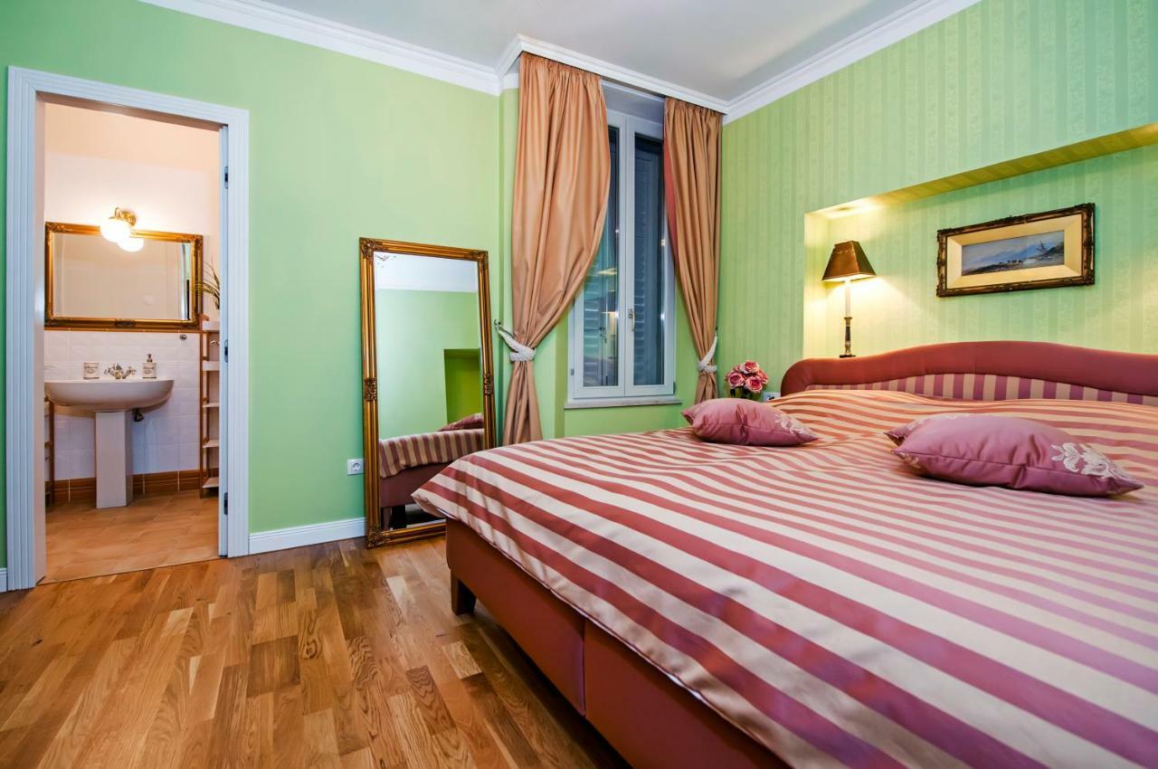 Adriatic Royal Sea View Apartment Rovinj Exterior foto